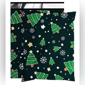 🔥*Buy Now Priced* (12) Holiday Snowflakes & Trees Polymailer 10”x13”